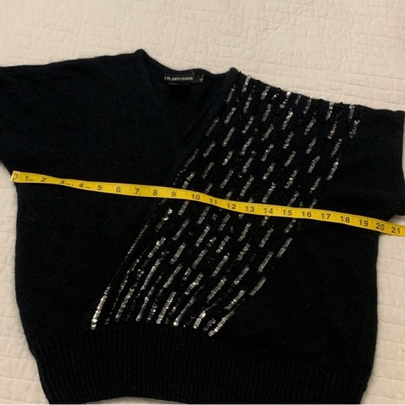 VINTAGE I.B. DIFFUSION angora silk wool short sleeve sweater sequins black large - Picture 5 of 6